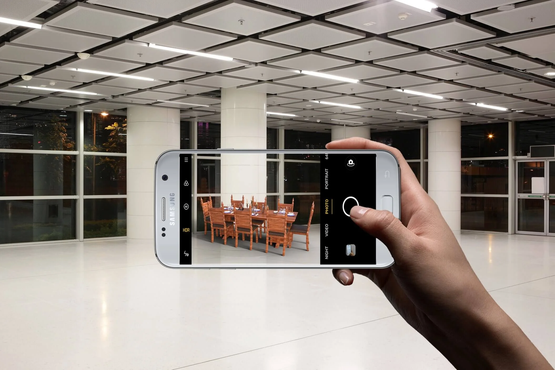 How Augmented Reality is impacting the E-commerce Industry?